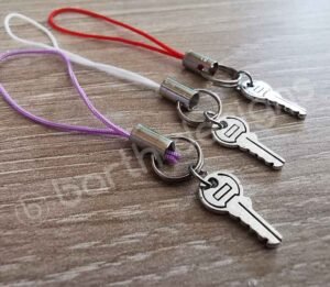 mini-kulcsos-kulcstarto-fem-1