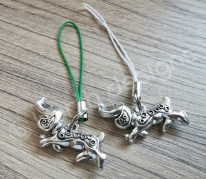 Valaszthato-fuggovel-tacsko-kulcstarto-4.-kutya-kulcstarto-allatos-kulcstarto-3